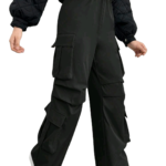 Jogger negro acampanado