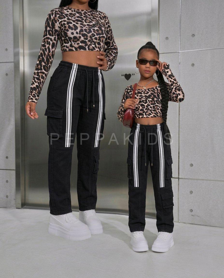 2026/03/1001159405.jpg Pantalon modelo Track Pants - Imagen 1