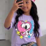 Franela de Snoopy morada