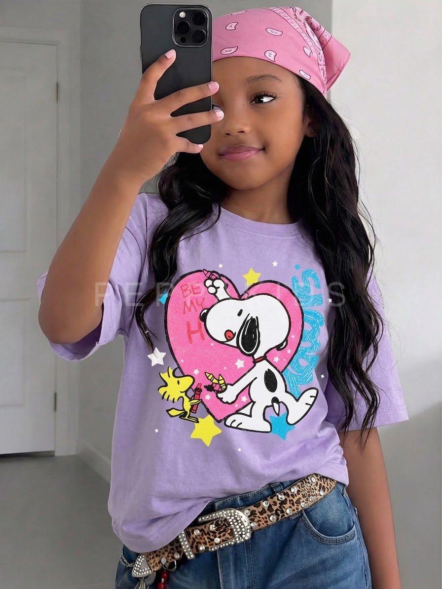 2026/05/1000133527.jpg Franela de Snoopy morada - Imagen 1