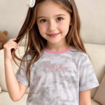 Franela de Hello Kitty Gris